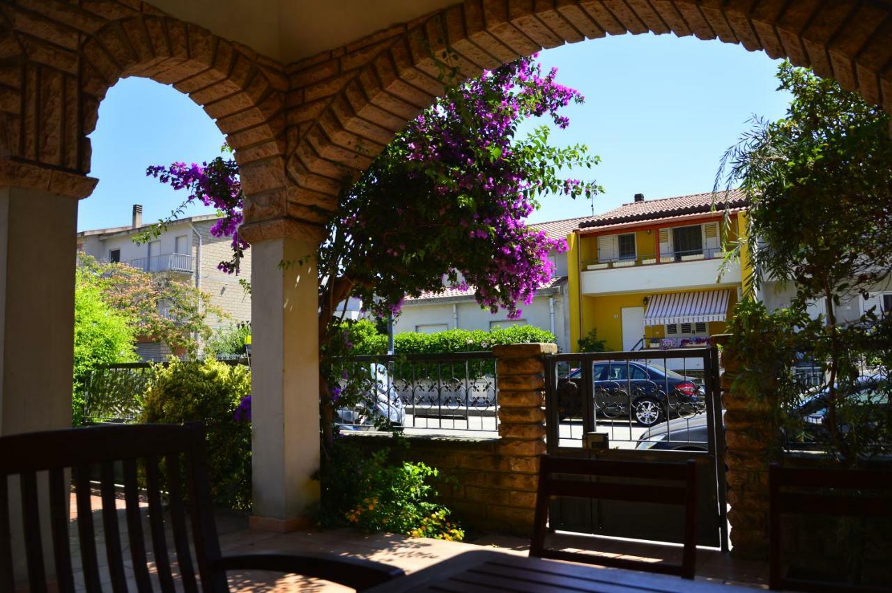 Appartamenti Villa Elisa Bosa Buitenkant foto